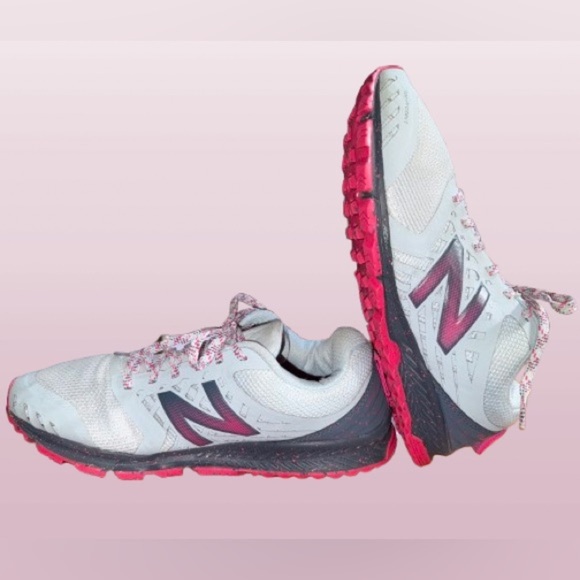 New Balance Fuel Core Nitrel v1 trail running shoe Wmns Sz 9.5 - Picture 3 of 8